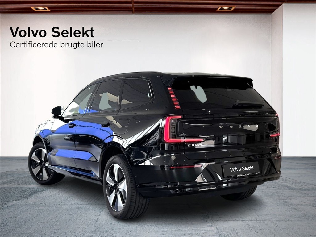 Volvo EX90 Plus generic.image 2