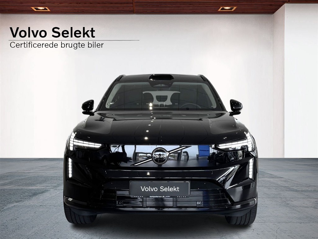 Volvo EX90 Plus generic.image 3