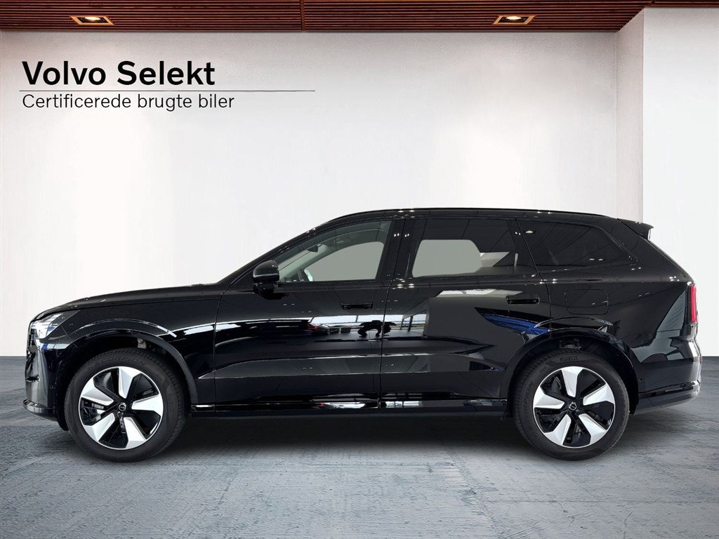 Volvo EX90 Plus generic.image 5