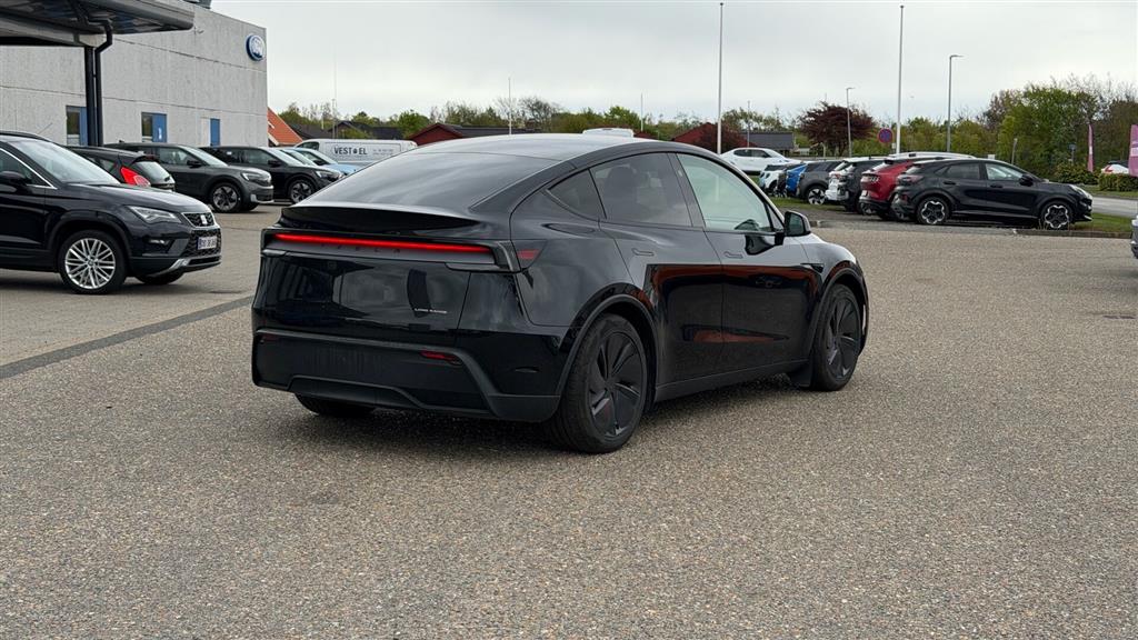 Tesla Model Y Long Range billede 5