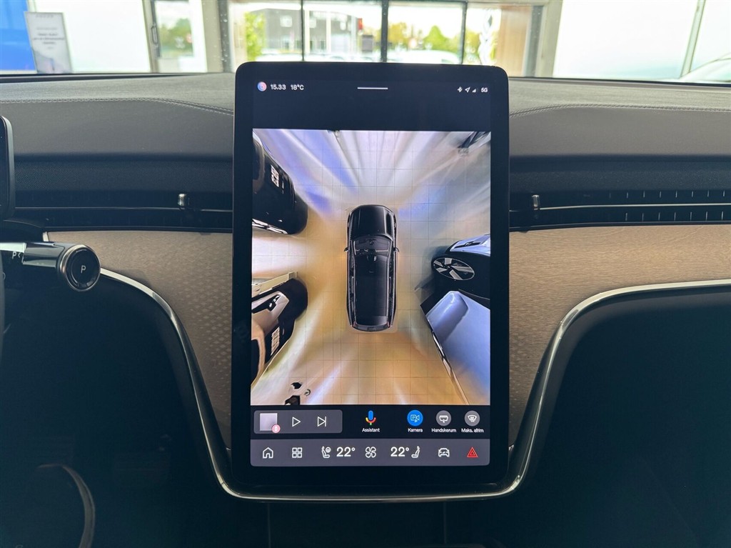 Volvo EX90 Plus generic.image 21