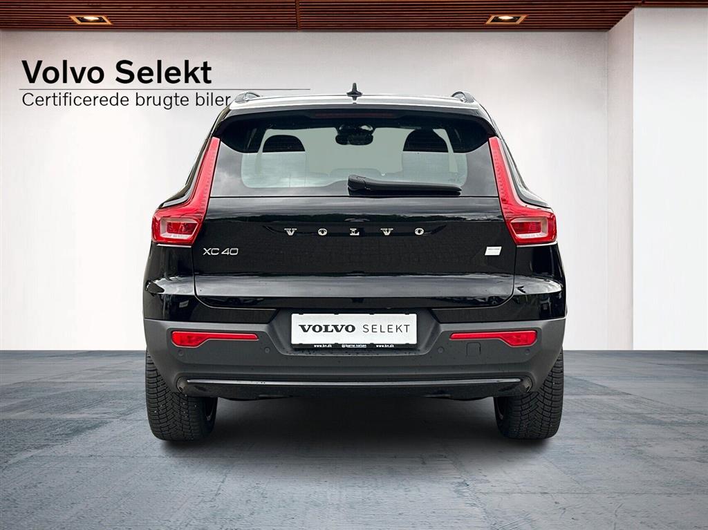 Volvo XC40 Plus billede 8