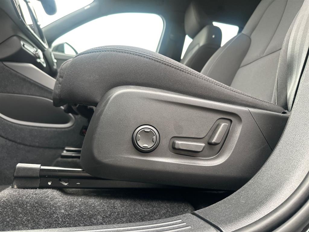 Volvo XC40 Plus billede 18