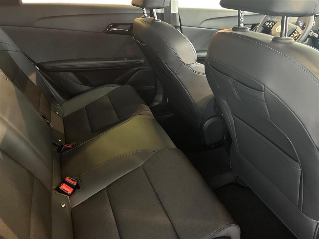MG MG4 Electric Luxury billede 12