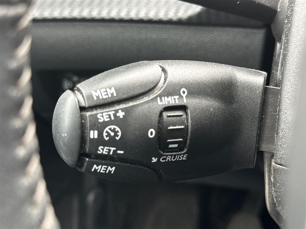 Peugeot 208 Vision Sport billede 12