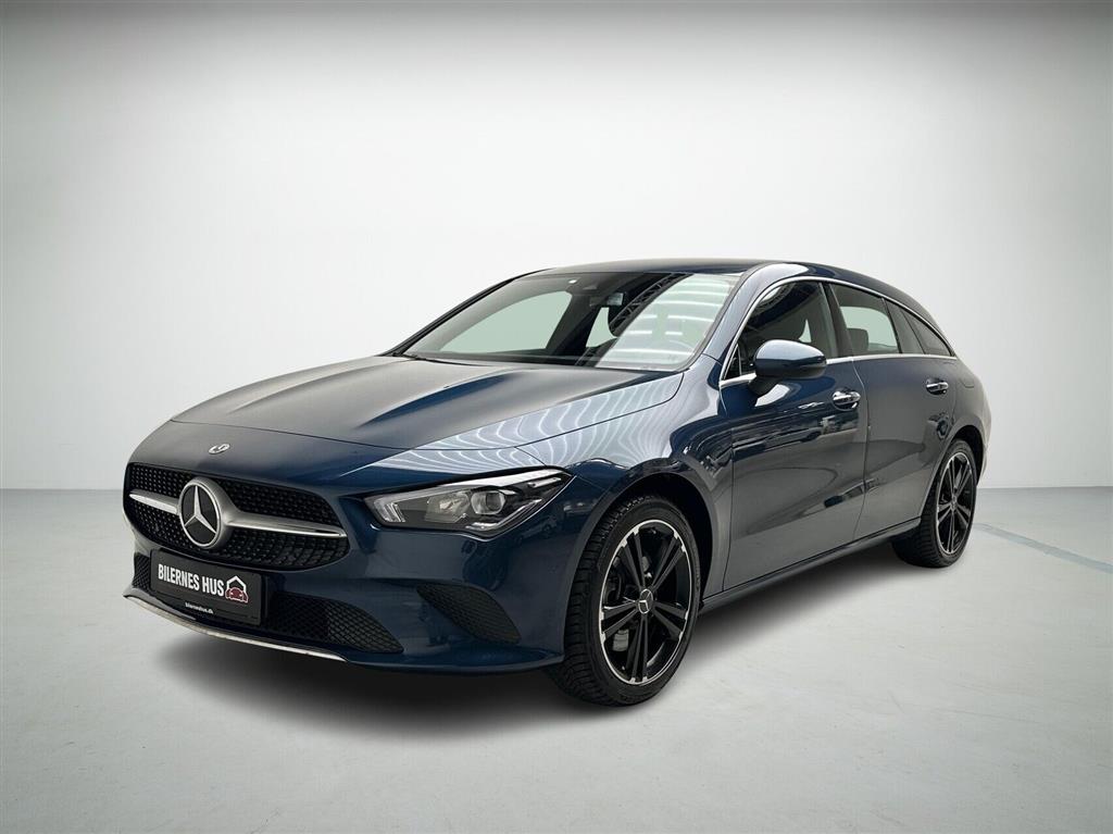 Mercedes-Benz CLA250 e Progressive
