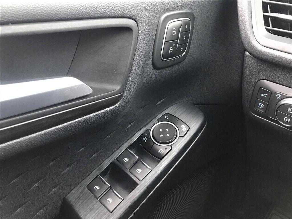 Ford Kuga Vignale billede 14