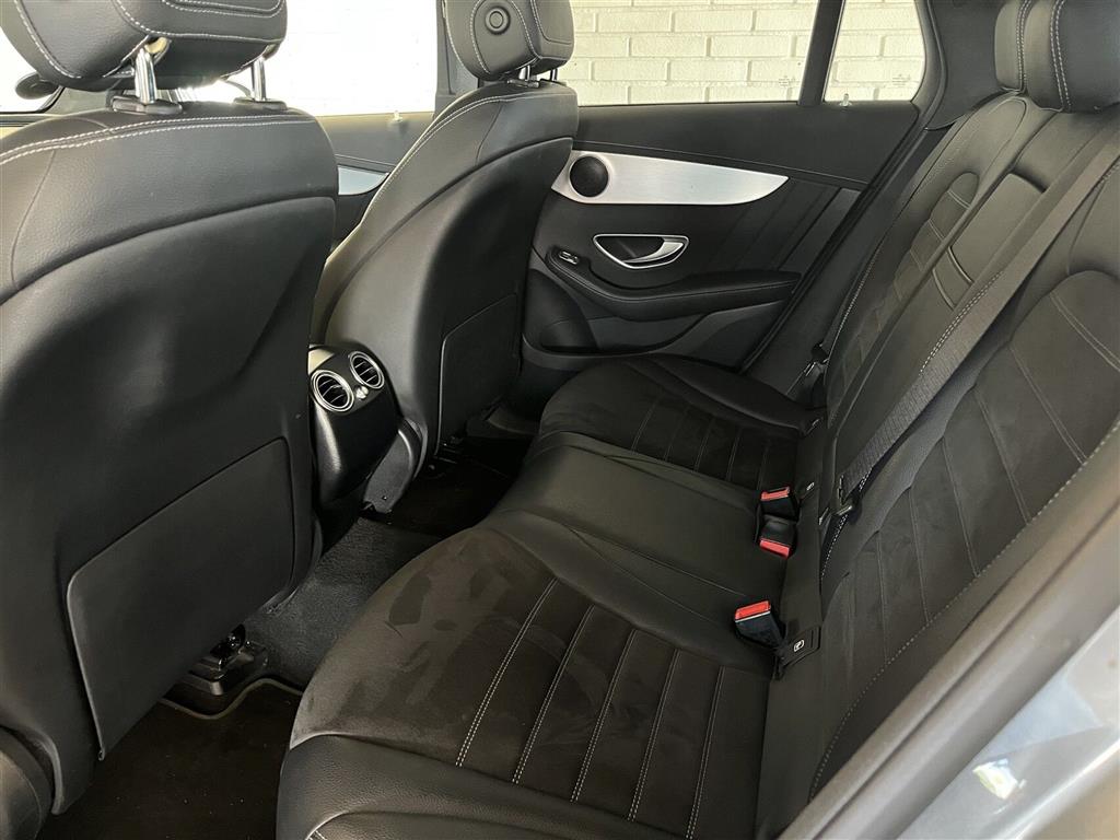 generic.car generic.image 9