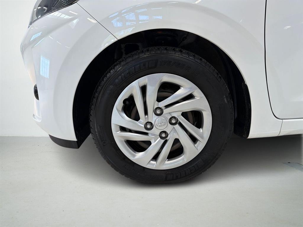 Hyundai i10 Essential billede 8