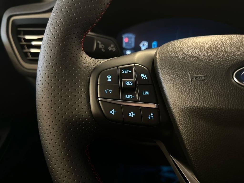Ford Kuga ST-Line X billede 14