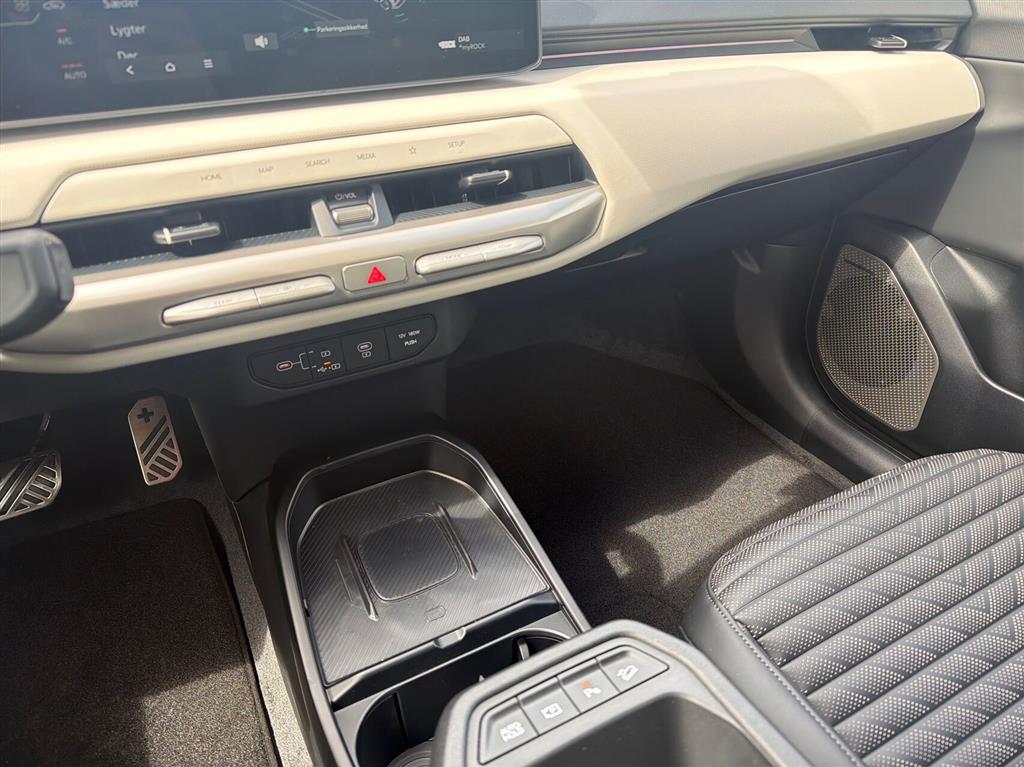 Kia EV4 Long Range GT-Line generic.image 15