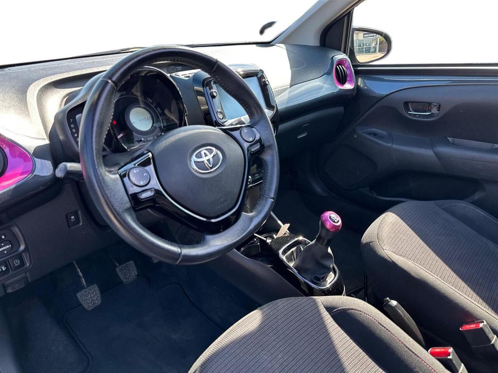 Toyota Aygo X-Style + DAB+ billede 4