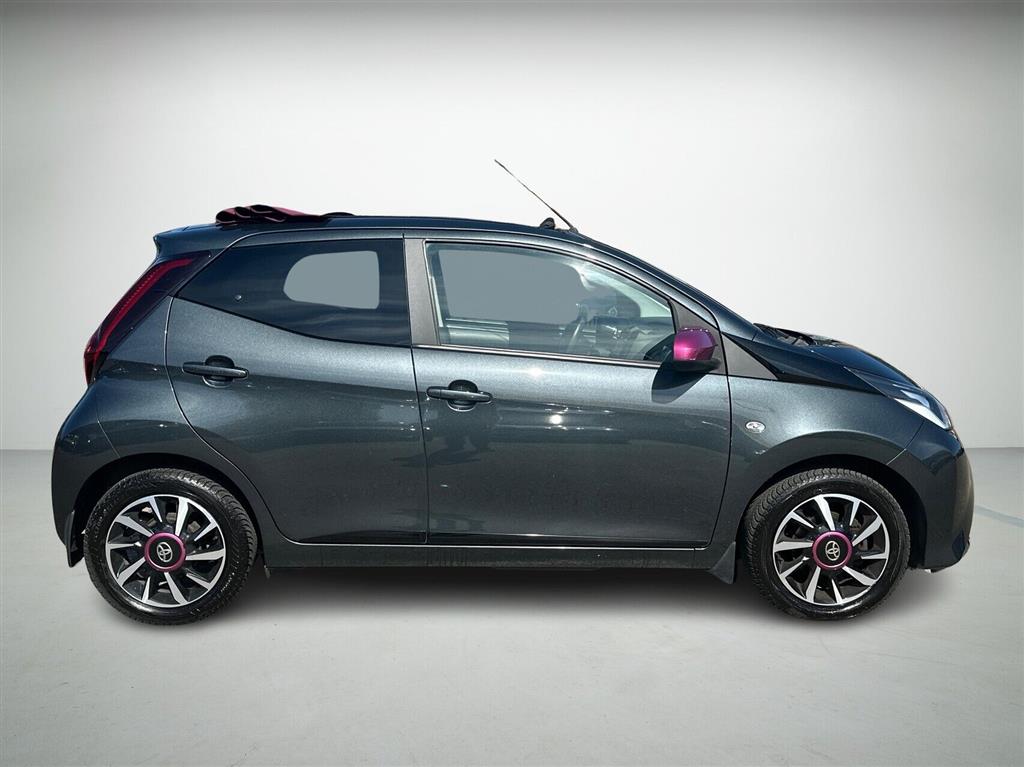 Toyota Aygo X-Style + DAB+ billede 6