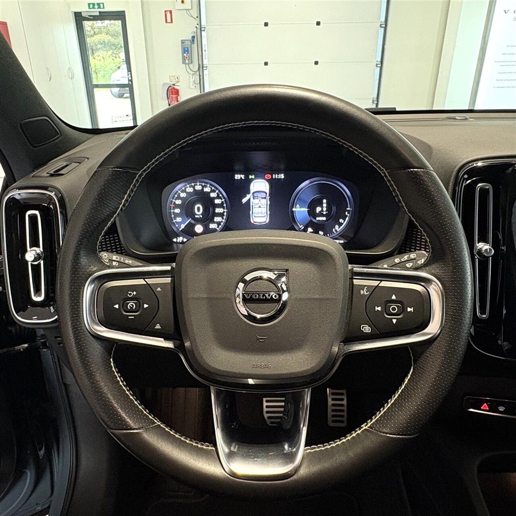Volvo XC40 R-design billede 15