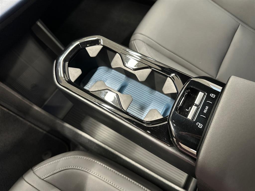 Volvo EX30 Plus billede 17