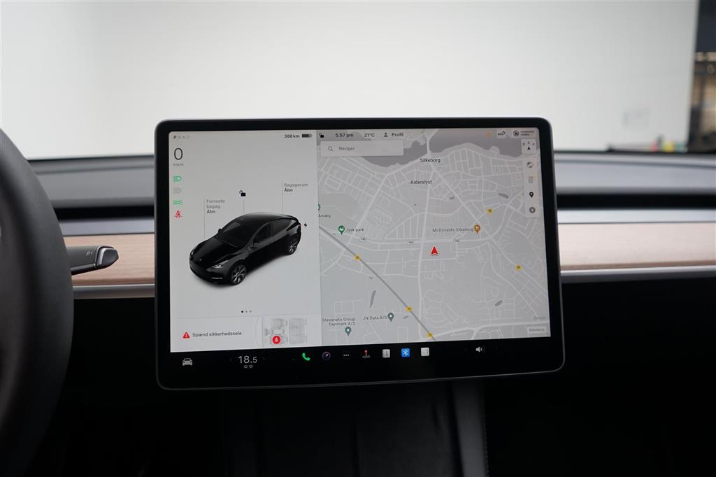 Tesla Model Y Long Range billede 8
