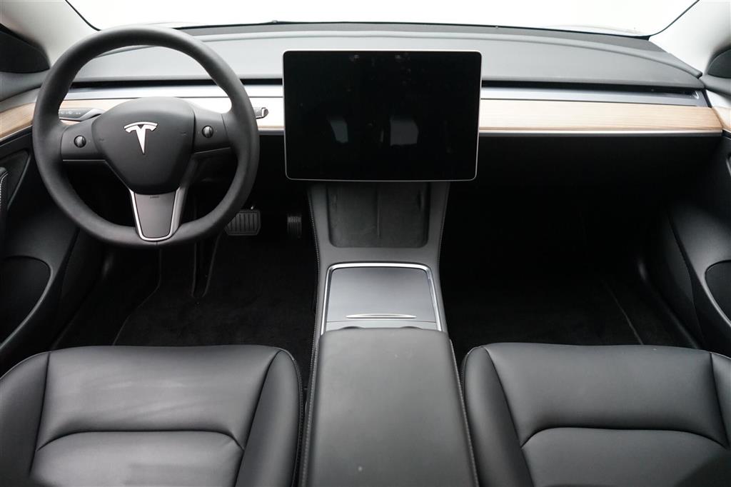 Tesla Model Y Long Range billede 12