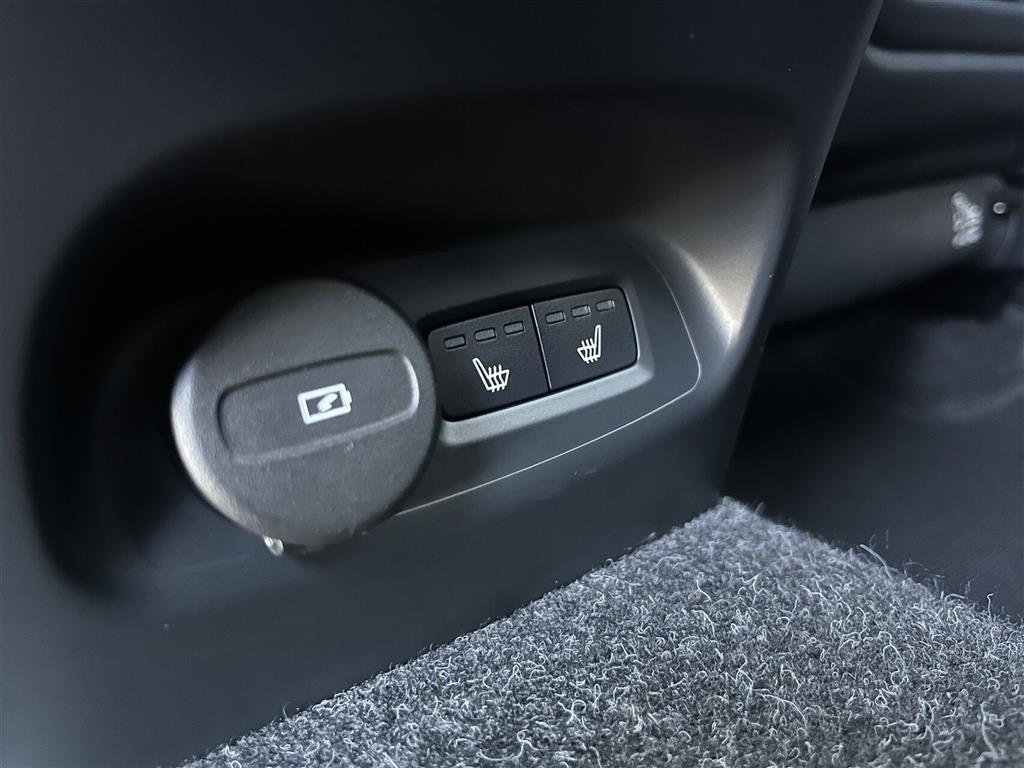 Volvo EC40 Black Edition Plus billede 19