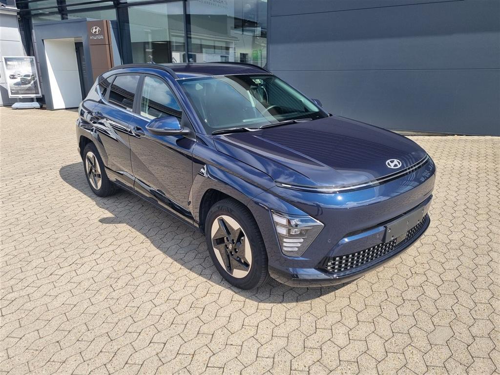 Hyundai Kona Essential Standard Range