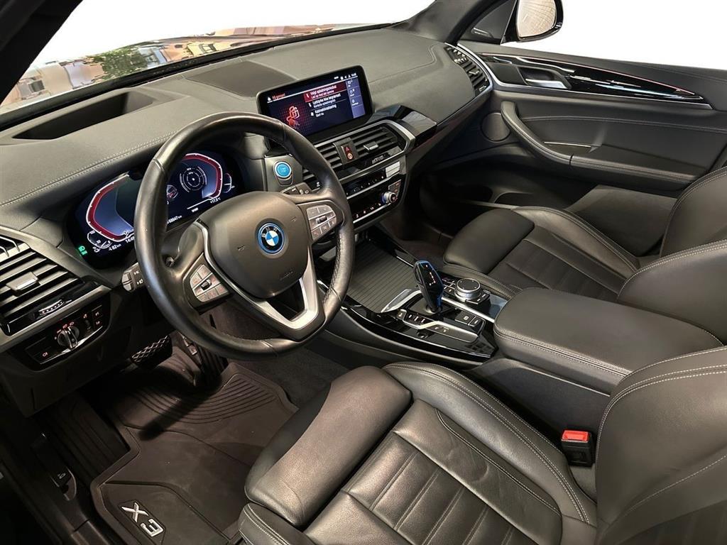 BMW iX3 Charged Plus billede 3