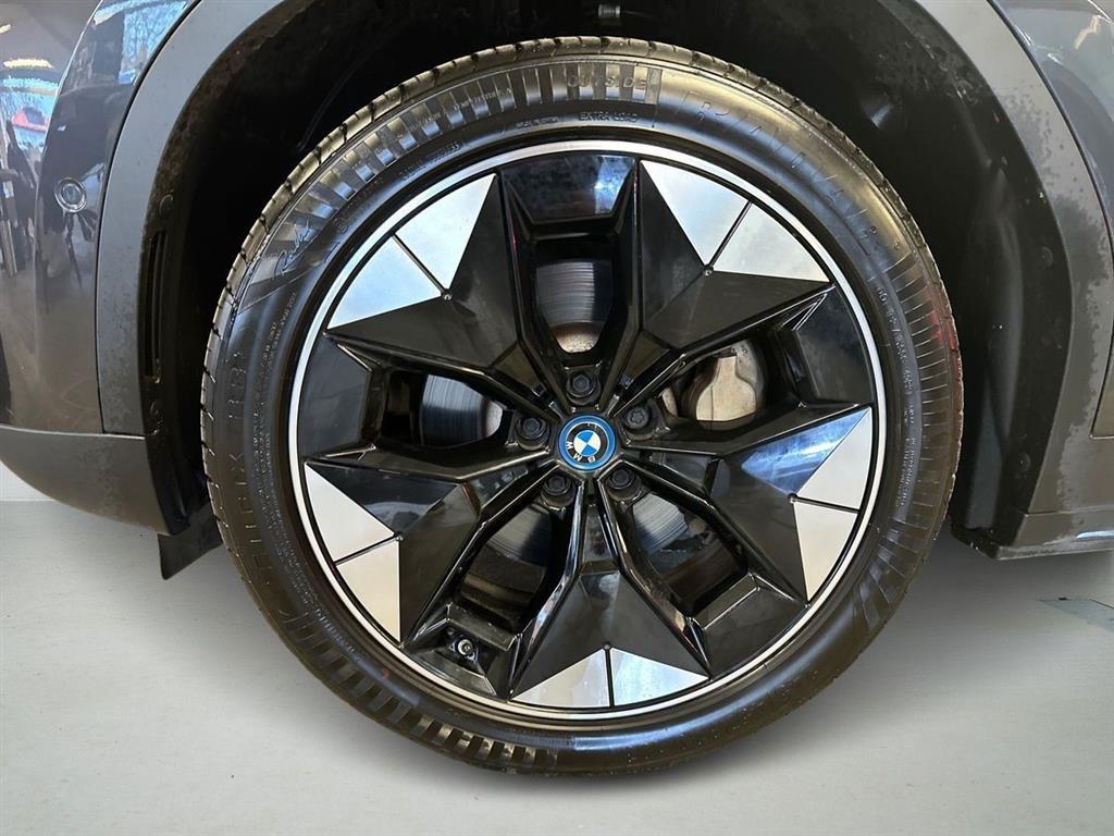 BMW iX3 Charged Plus billede 8