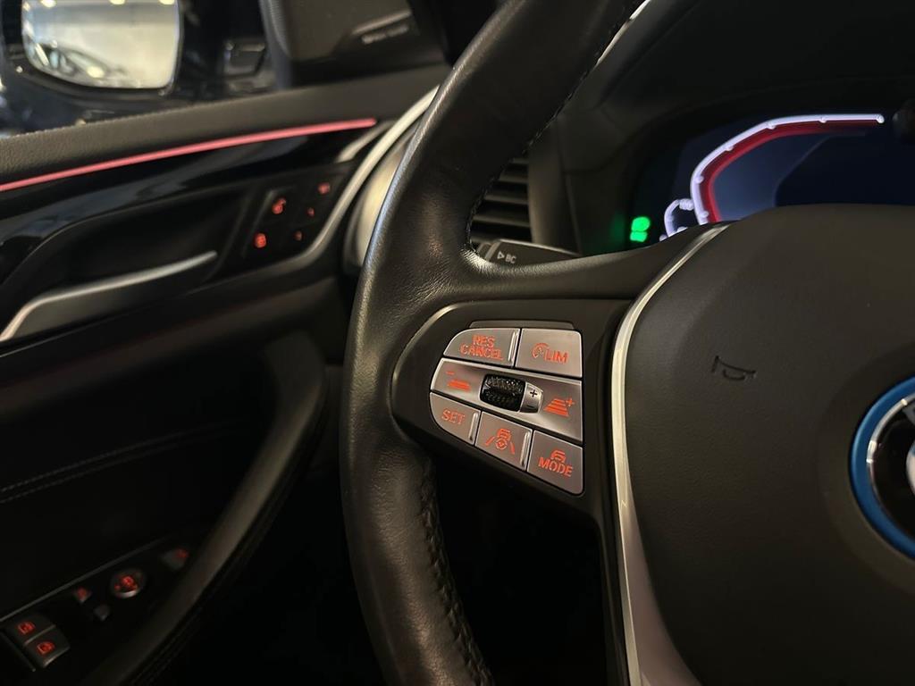 BMW iX3 Charged Plus billede 17