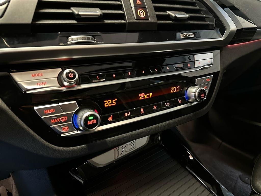 BMW iX3 Charged Plus billede 25