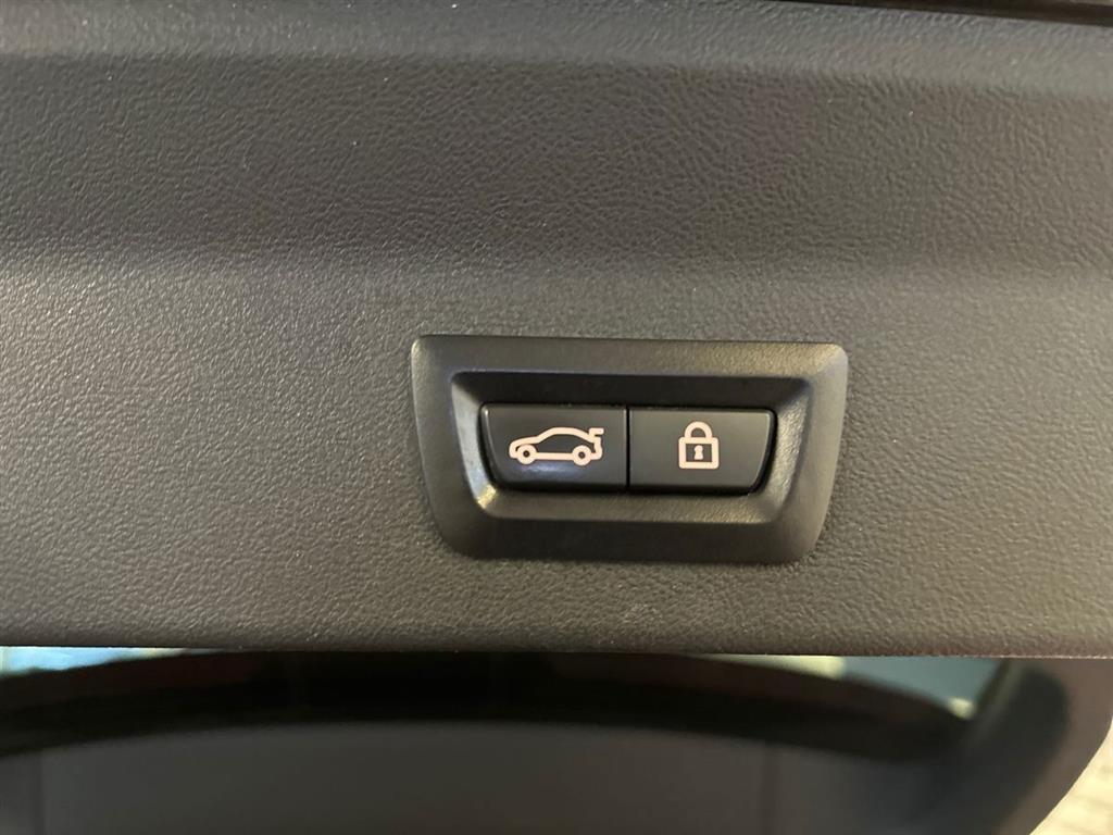 BMW iX3 Charged Plus billede 27