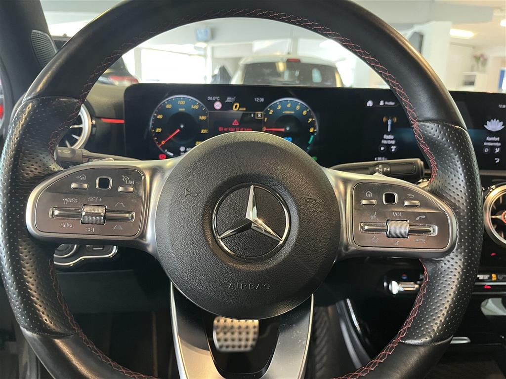 Mercedes-Benz A250 e AMG Line billede 8