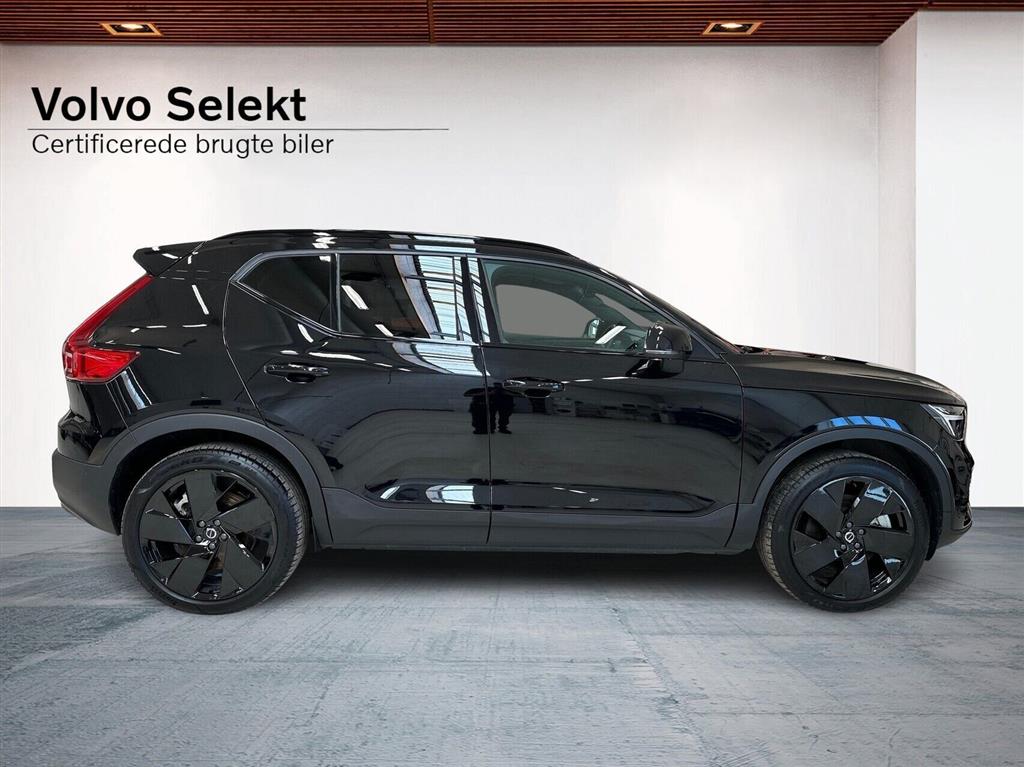 Volvo EX40 Black Edition billede 4