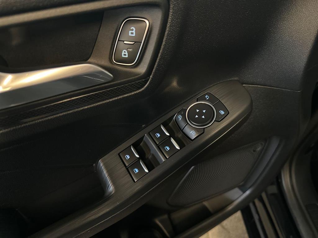 Ford Kuga ST-Line X billede 16