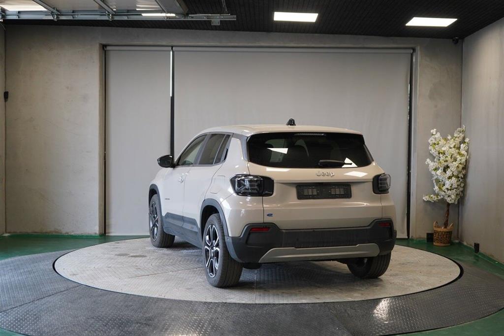Jeep Avenger Summit billede 2