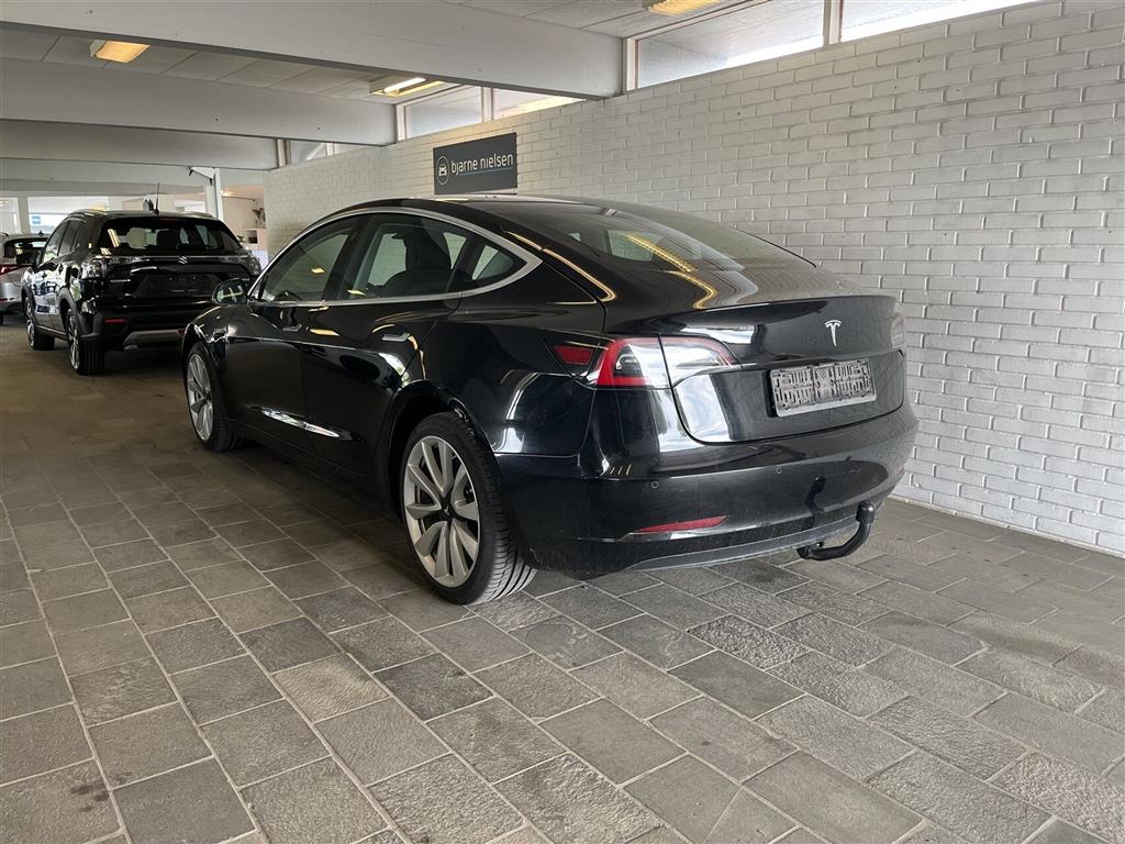 Tesla Model 3 Standard Range Plus billede 2