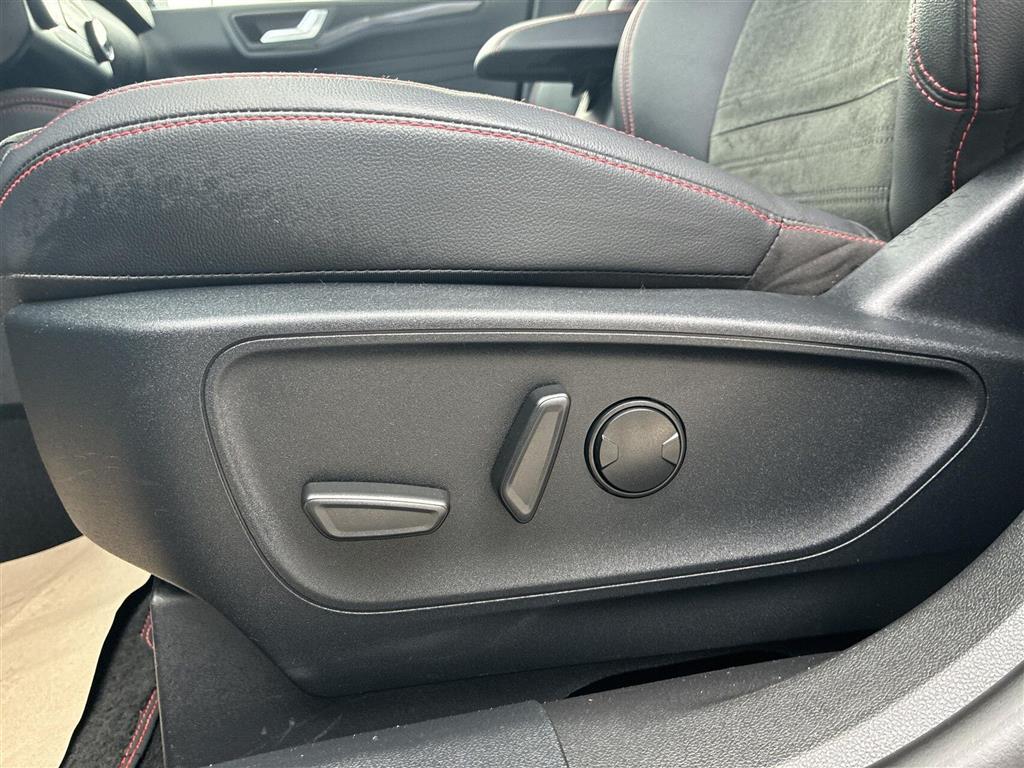 Ford Kuga ST-Line X billede 14