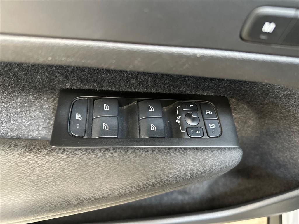Volvo XC40 R-design billede 19