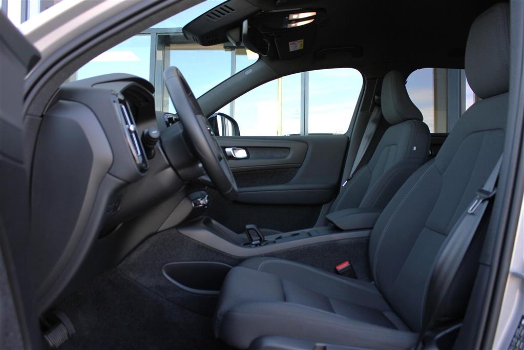 Volvo EX40 Core billede 4