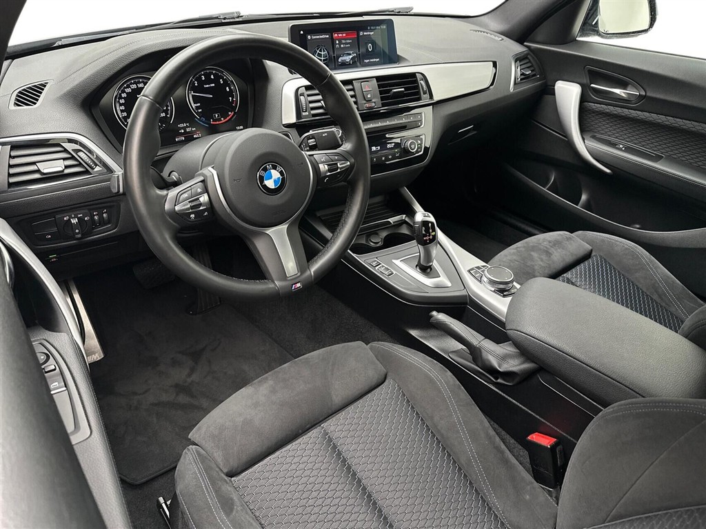 BMW 218i Advantage billede 4
