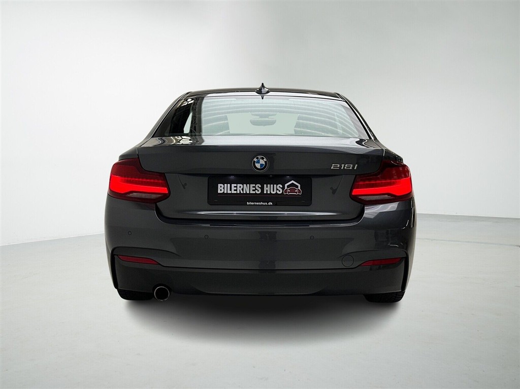 BMW 218i Advantage billede 8