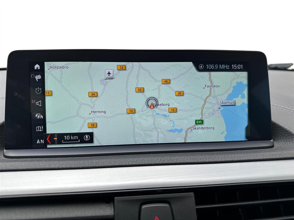 BMW 218i Advantage billede 12