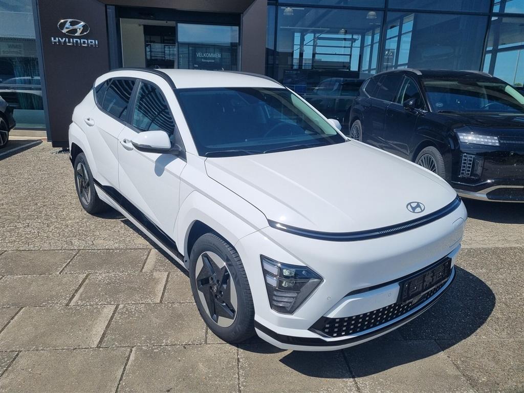 Hyundai Kona Essential Long Range