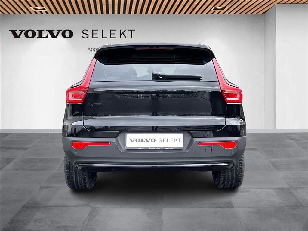 Volvo EX40 Black Edition billede 8