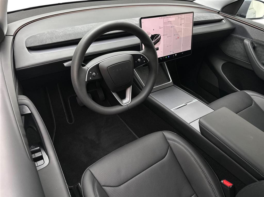 Tesla Model Y Long Range Launch Series billede 4