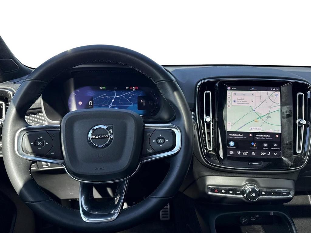 Volvo XC40 Pro generic.image 11