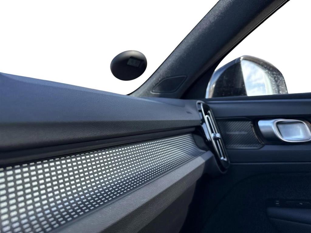Volvo XC40 Pro generic.image 21