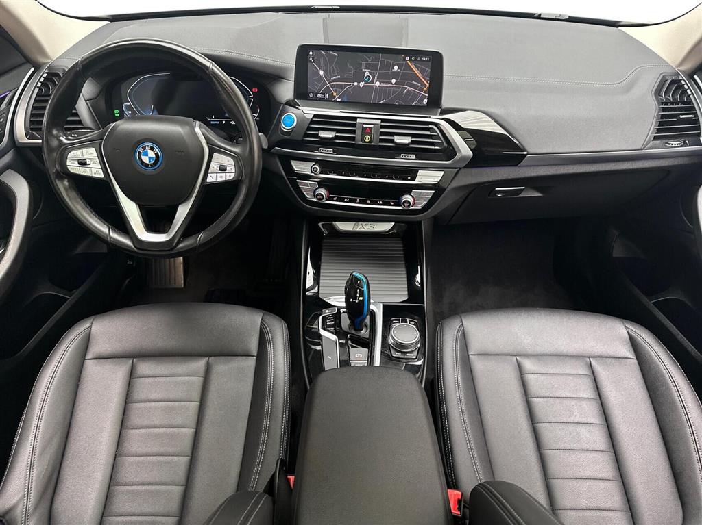 BMW iX3 Charged billede 5