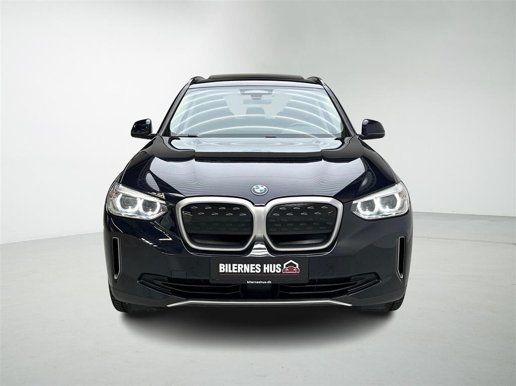 BMW iX3 Charged billede 7