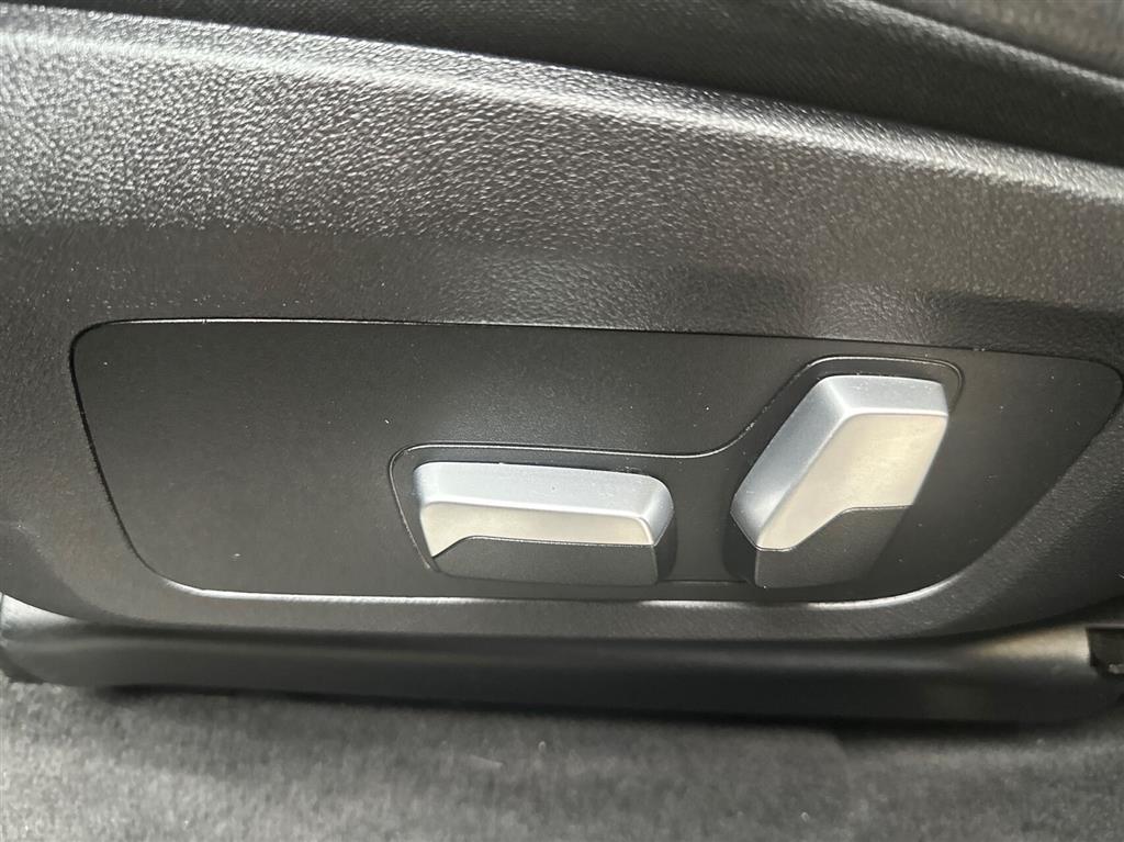 BMW iX3 Charged billede 22