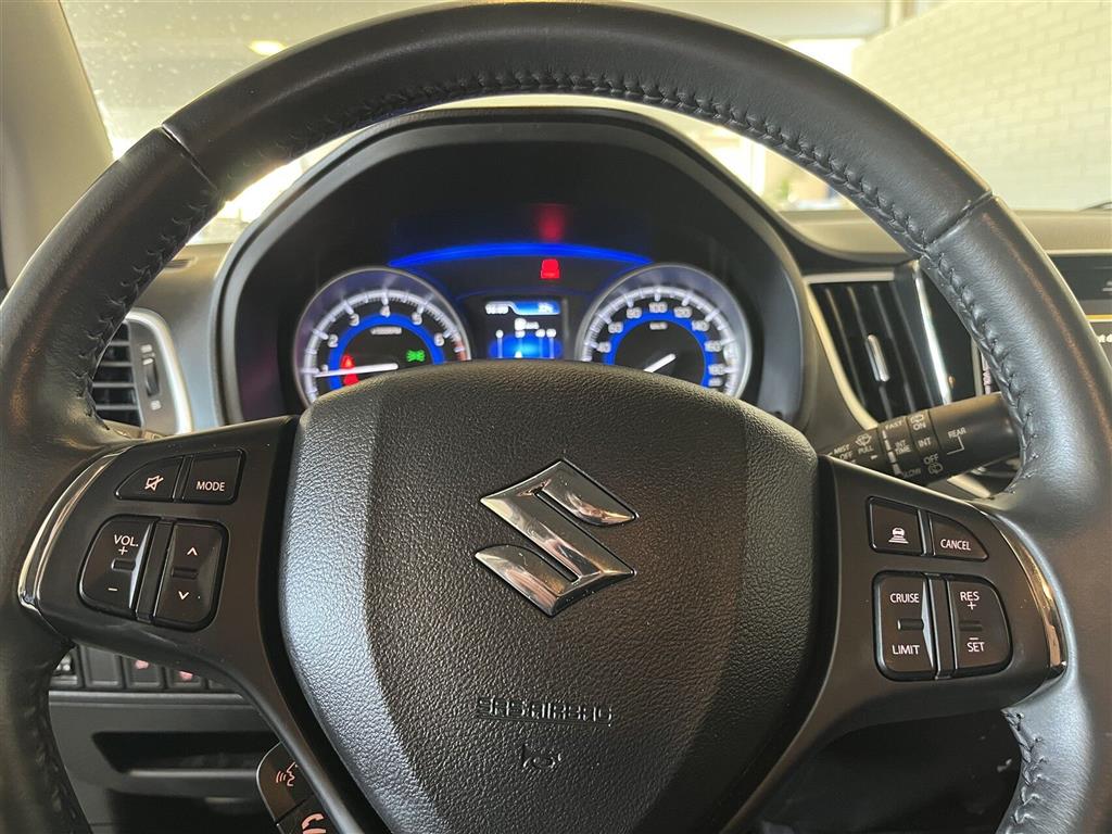 Suzuki Baleno Exclusive Hit AEB billede 8