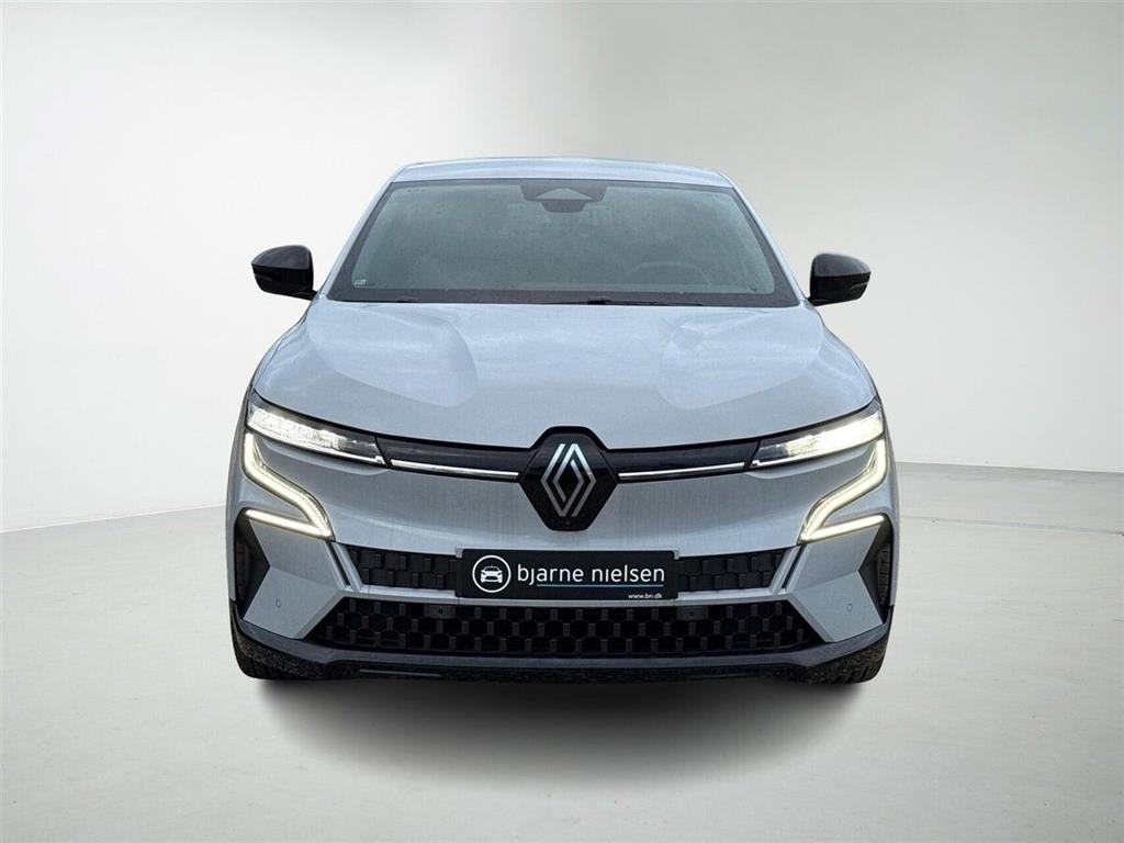 Renault Mégane Iconic generic.image 9