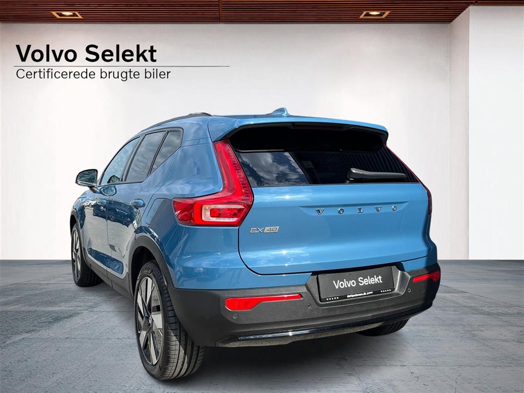 Volvo EX40 Core billede 2